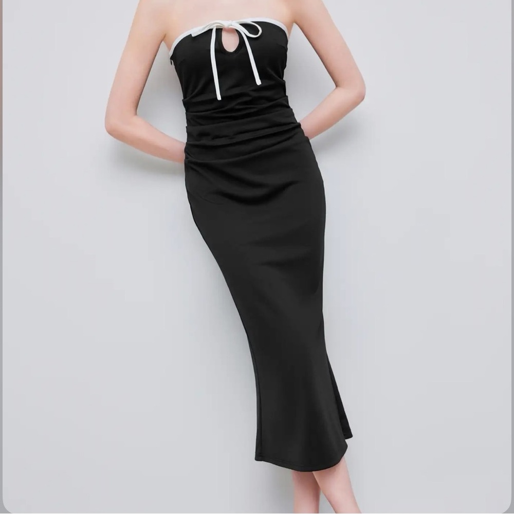 B&W strapless dress